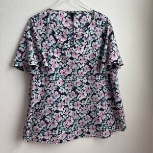 Lane Bryant Floral Blouse Short Sleeve Dressy Career Size 18